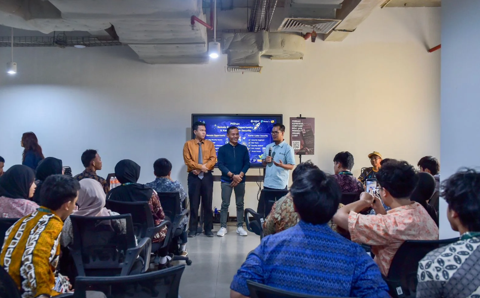 Kementerian Ekraf Percepat Talenta Siber Masuk Ekosistem Gig Economy